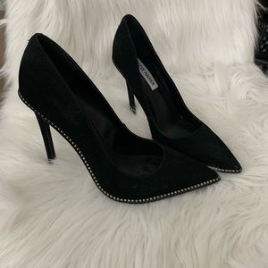 Steve Madden Stellar pump